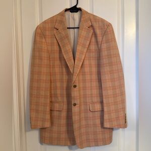 Haspel-Men's Custom Made Peach/Tan Plaid Seersucker Suit Coat. Sz 44L Poly Blend